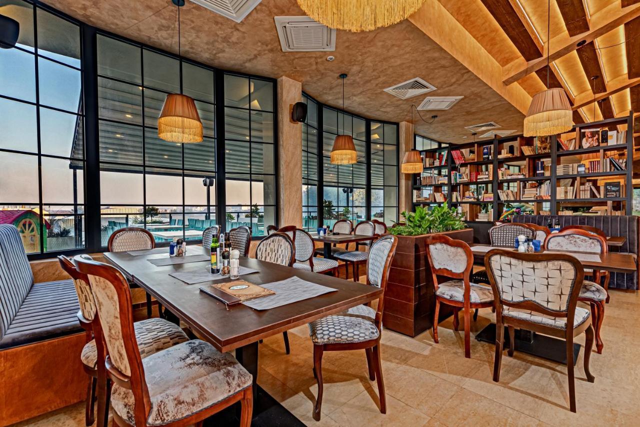 Hotel Ub Aqua Park Ub Екстер'єр фото