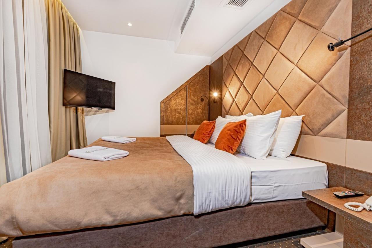 Hotel Ub Aqua Park Ub Екстер'єр фото